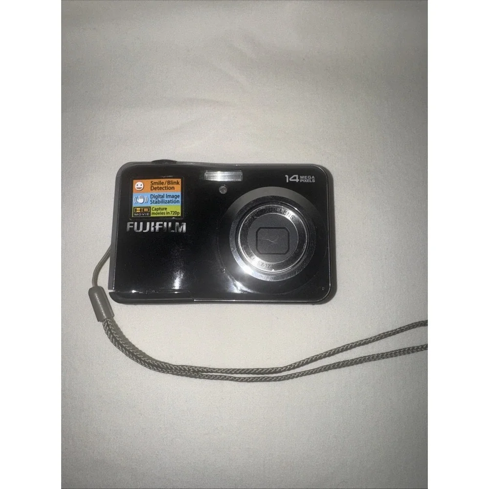 Fujifilm Digital‎ Camera FinePix AV200 14.0MP Black For Parts Or Repair